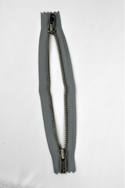 ZIP059 3號拉鏈  雙頭上下拉拉鏈   紅古銅牙拉鏈款式  密尾拉鏈  不設單獨拉鍊訂購 細節-1